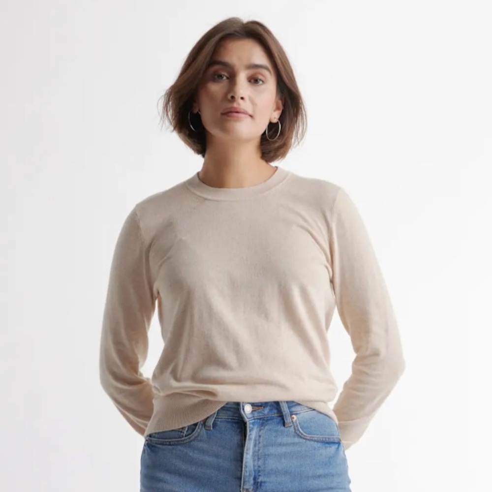 Lightweight Cotton Cashmere Crew Sweater